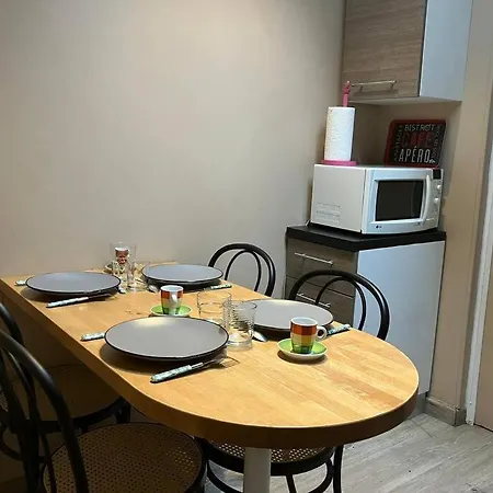 Maisonnette Intime Et Conviviale